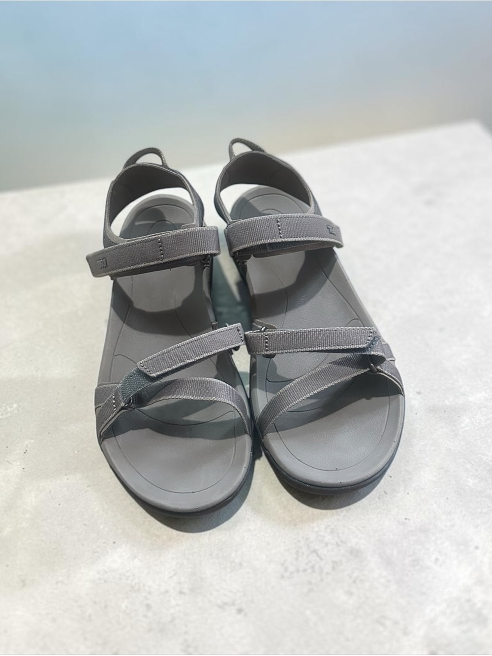Teva Verra Women's Sport Sandals Soft Gray Colorway Size 9